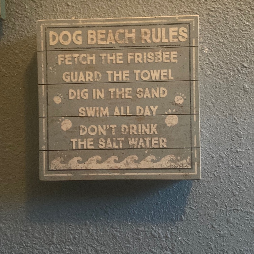 Wall hanging home decor dog beach sign